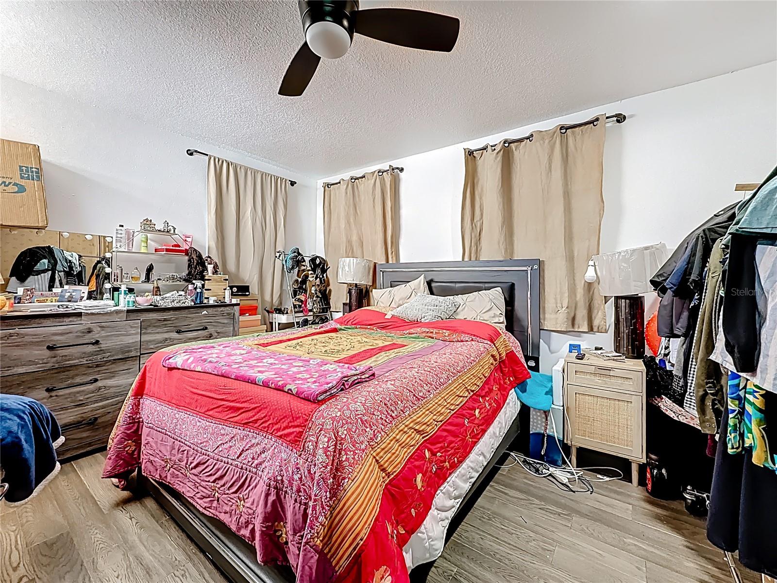 Image 78 of 96 For 902 Baker Street