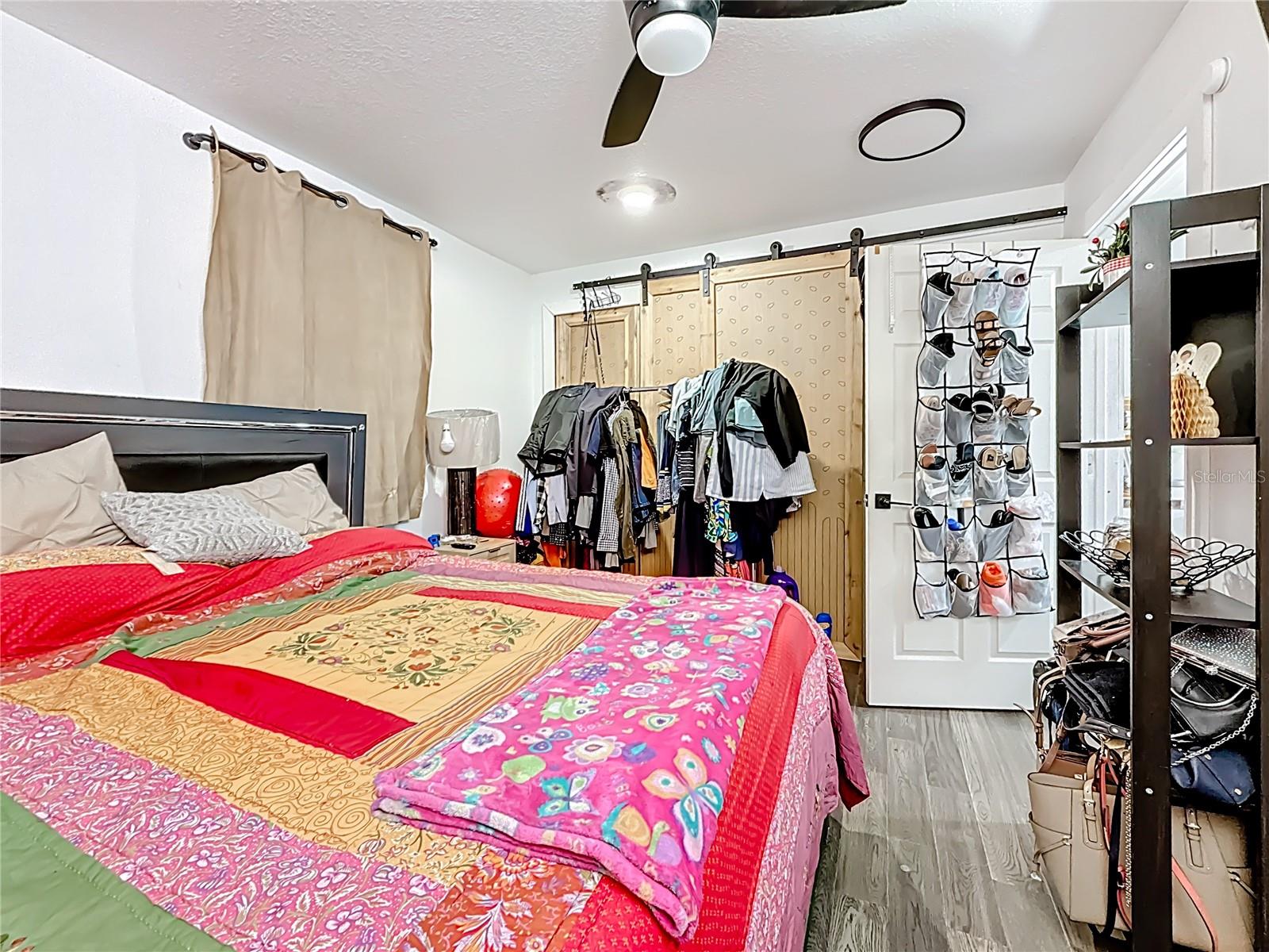 Image 79 of 96 For 902 Baker Street