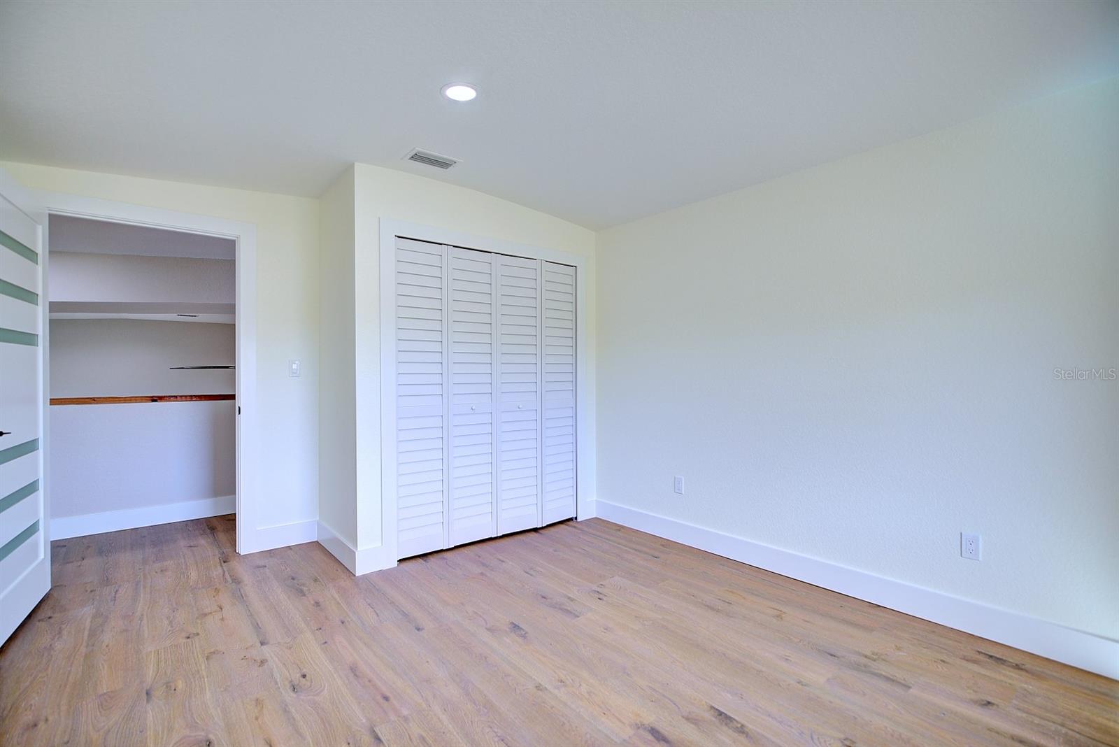 Image 23 of 35 For 9620 Payne Road