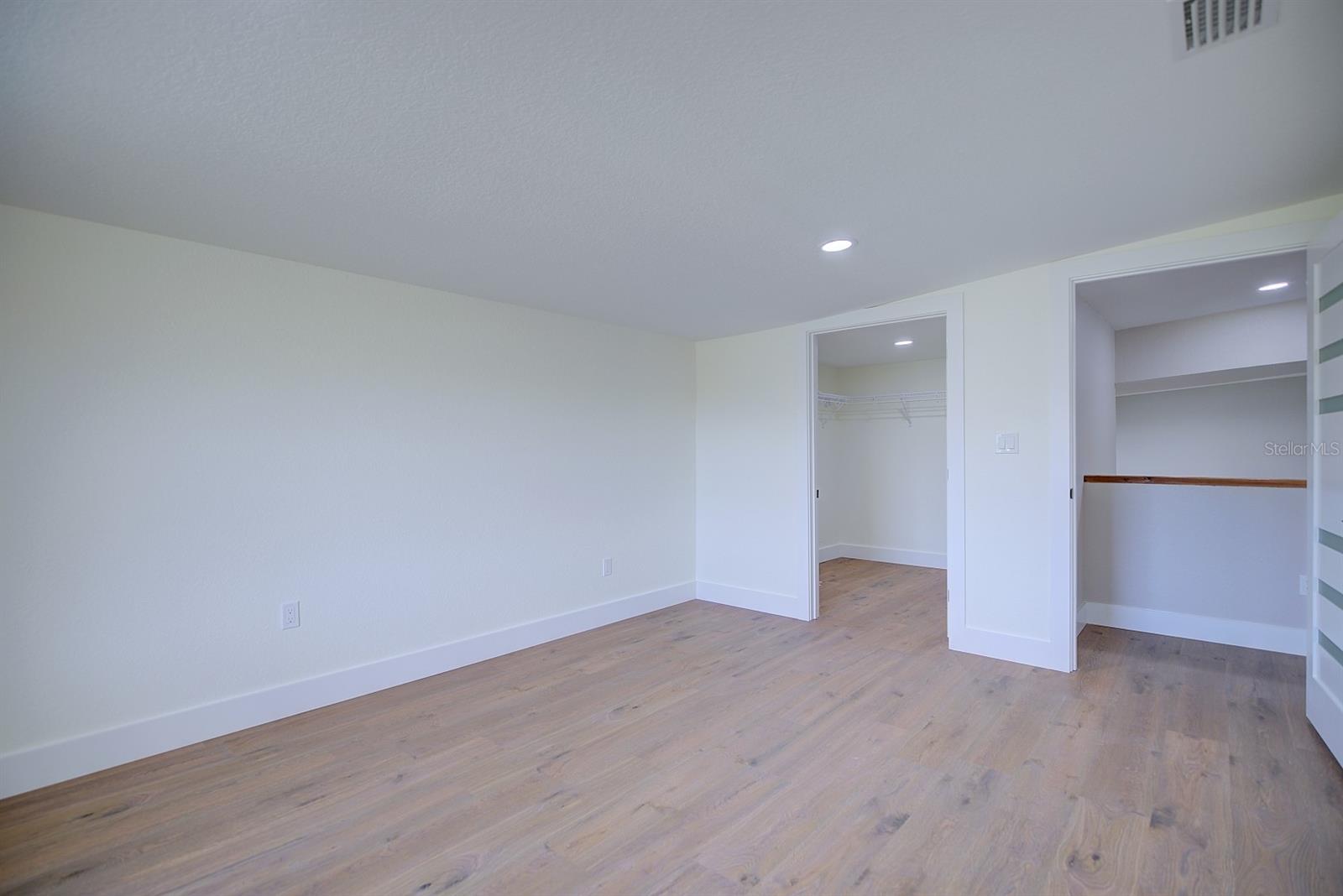 Image 25 of 35 For 9620 Payne Road