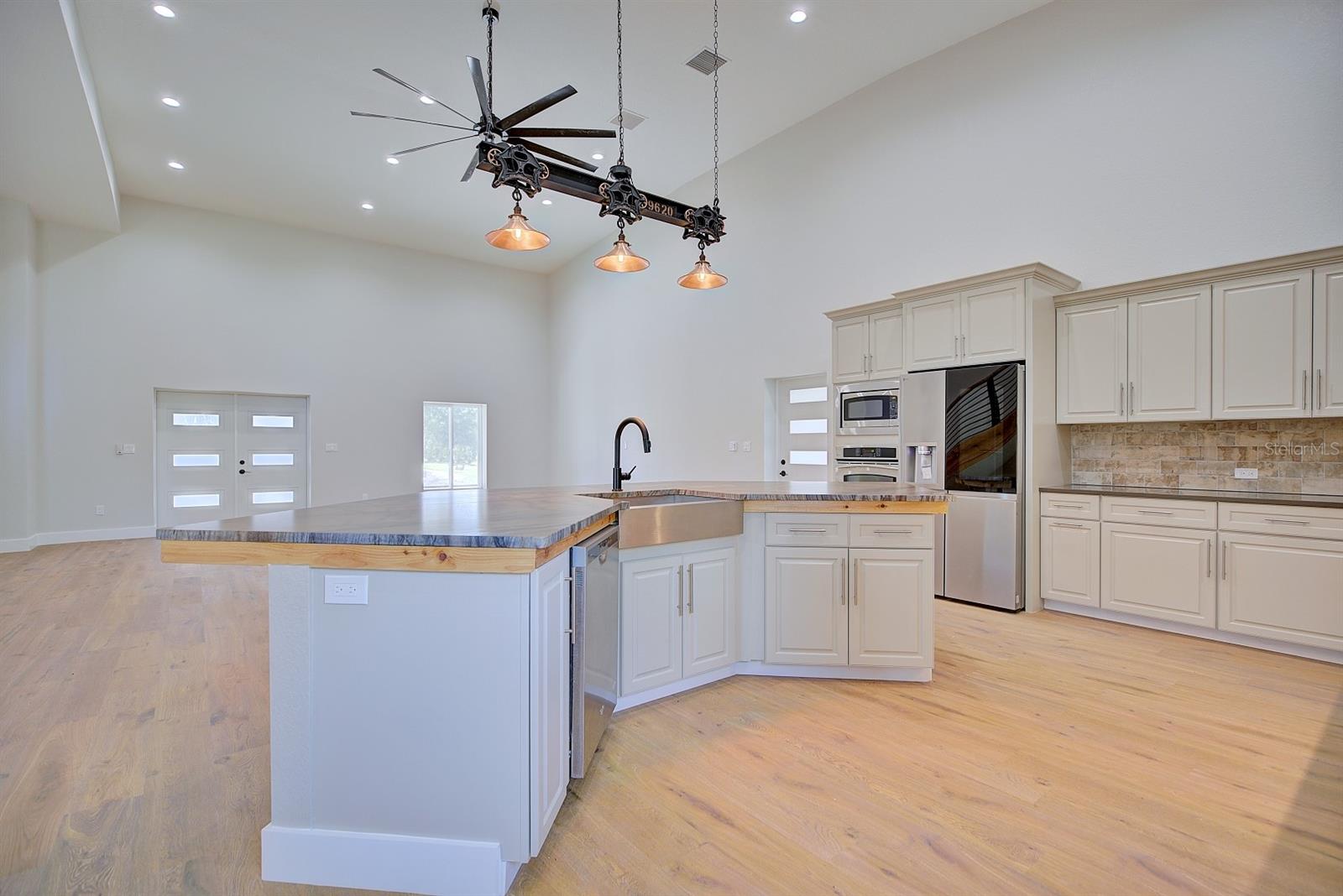 Image 9 of 35 For 9620 Payne Road