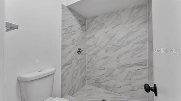 Image 17 of 43 For 2025 Sylvester Road Q2