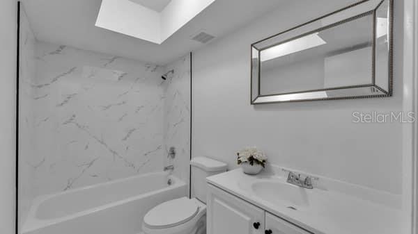 Image 19 of 43 For 2025 Sylvester Road Q2