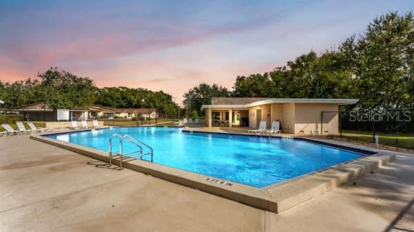 Image 32 of 43 For 2025 Sylvester Road Q2