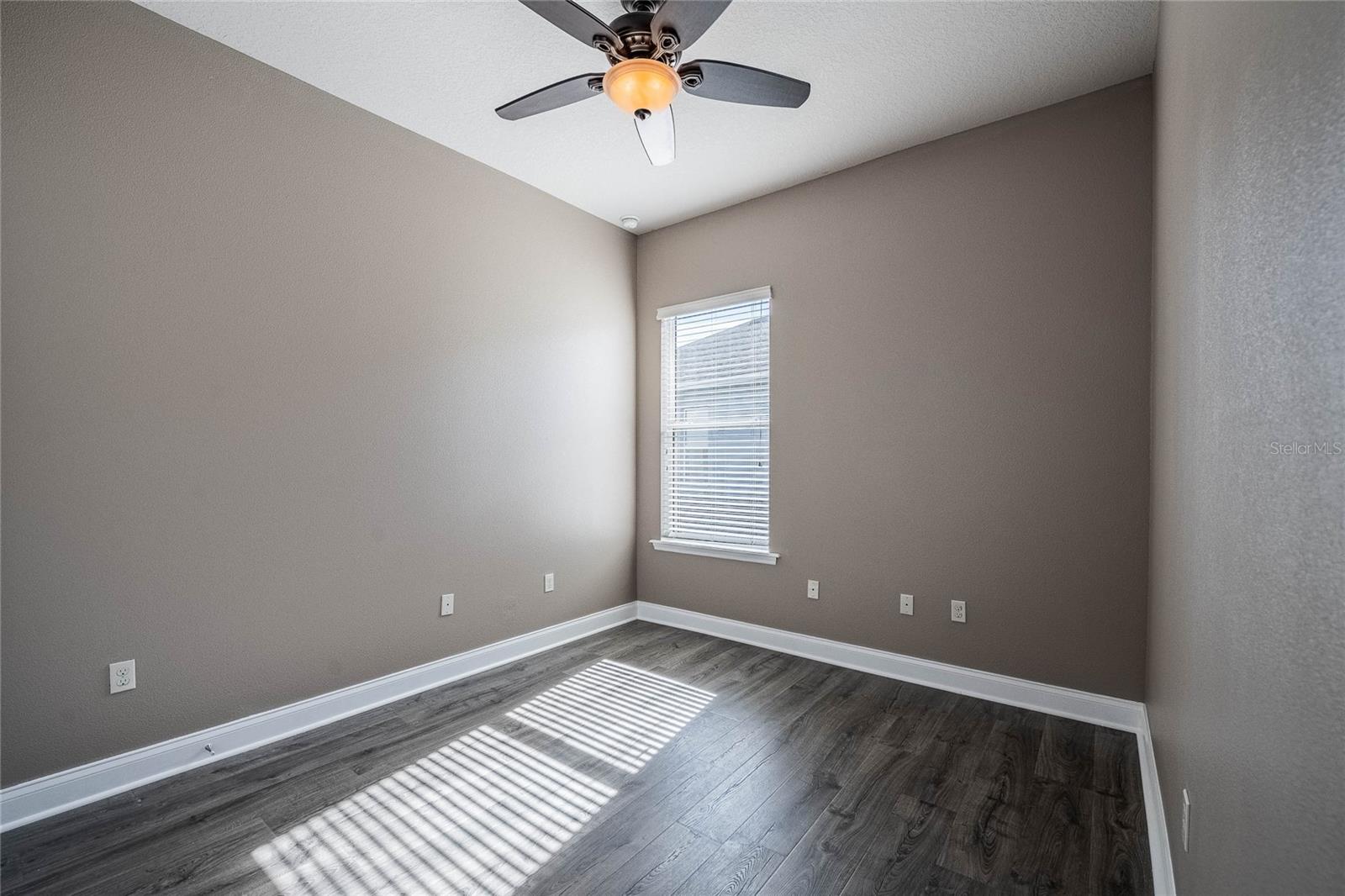 Image 29 of 42 For 1044 Stoney Creek Drive