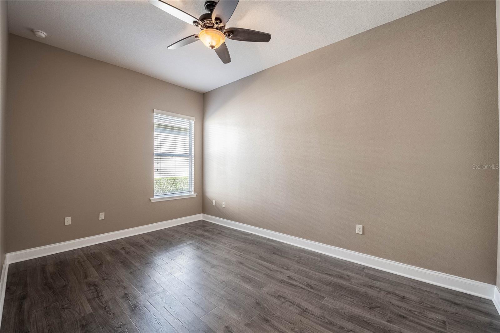 Image 30 of 42 For 1044 Stoney Creek Drive