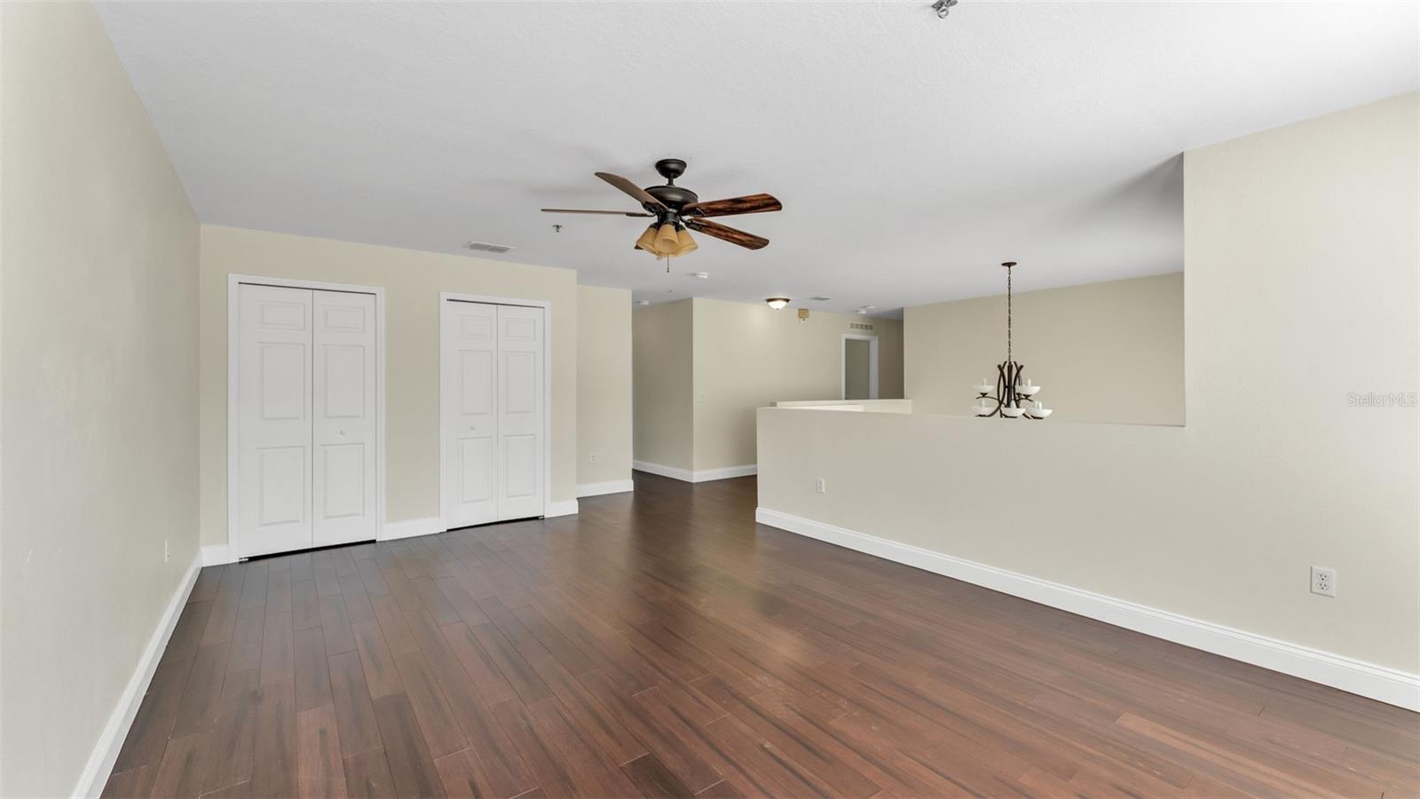 Image 24 of 62 For 1456 Shorewood Drive