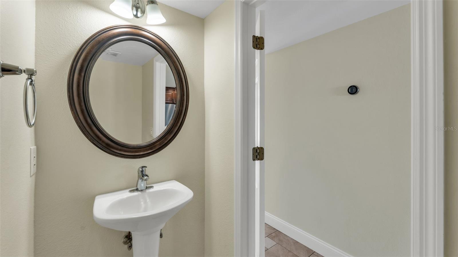 Image 37 of 62 For 1456 Shorewood Drive