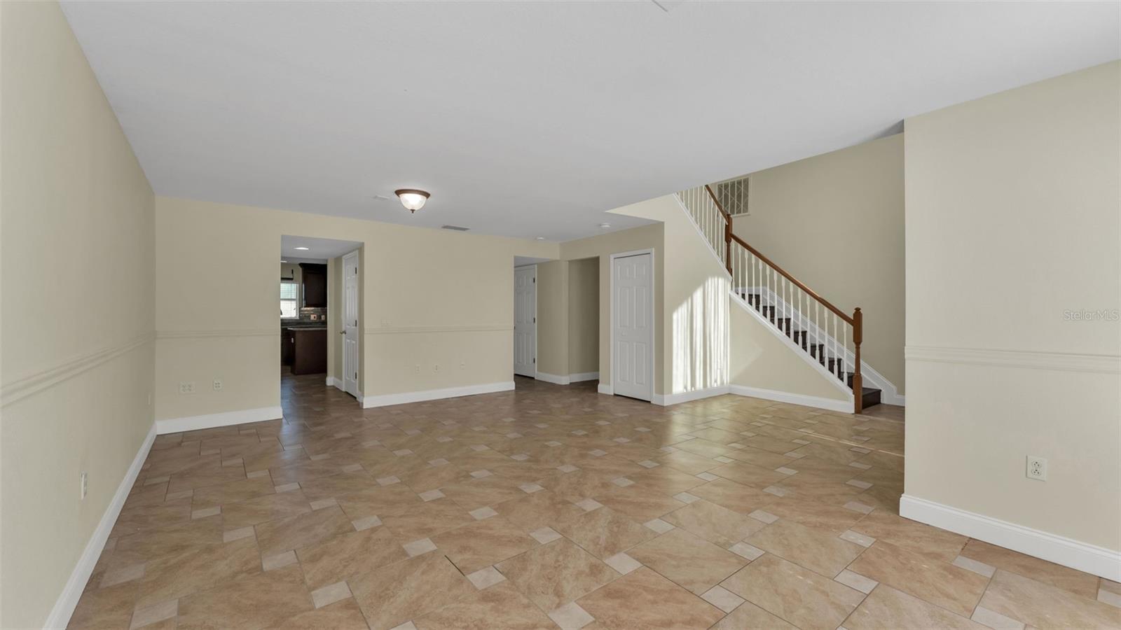 Image 46 of 62 For 1456 Shorewood Drive