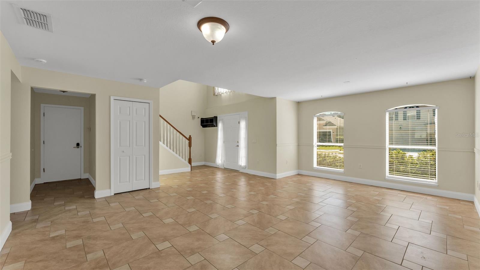 Image 47 of 62 For 1456 Shorewood Drive