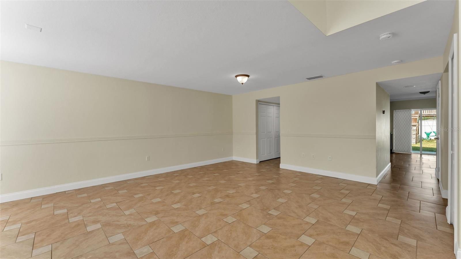 Image 50 of 62 For 1456 Shorewood Drive