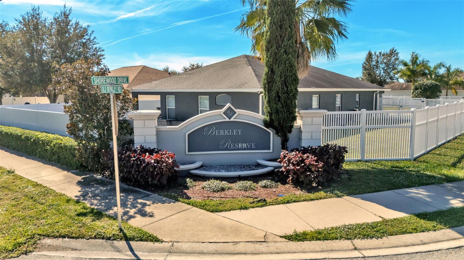 Image 55 of 62 For 1456 Shorewood Drive