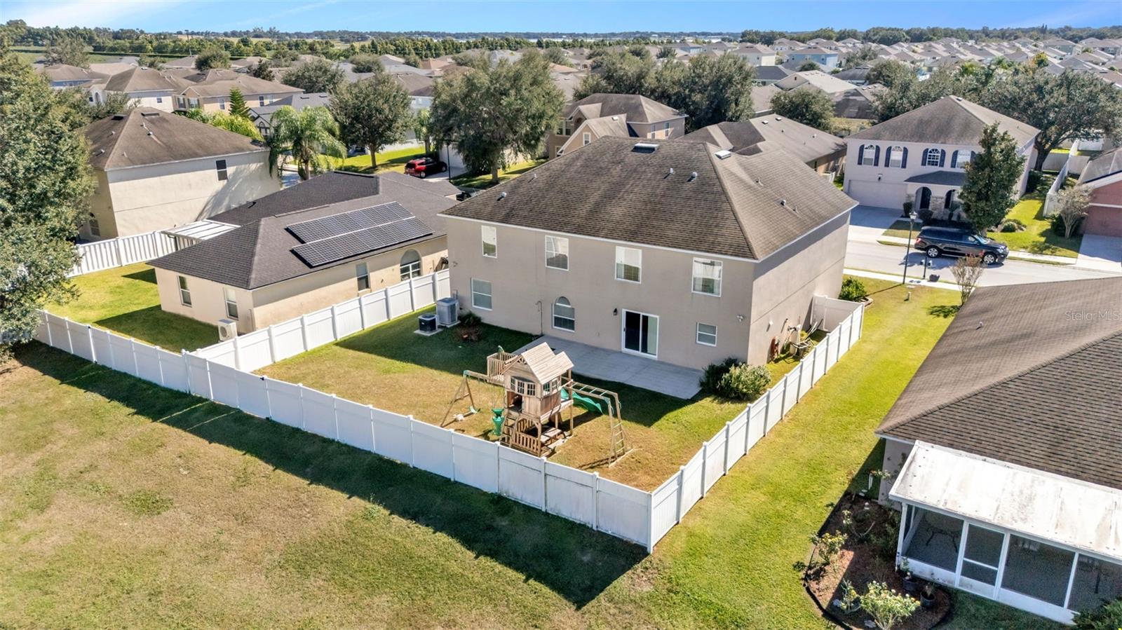 Image 59 of 62 For 1456 Shorewood Drive