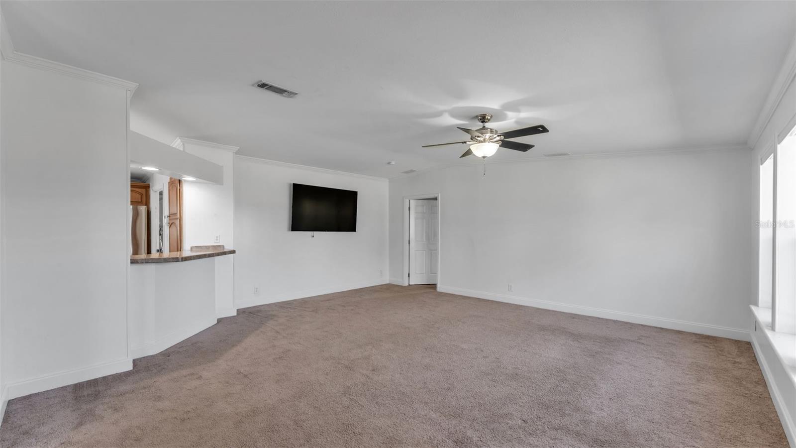 Image 16 of 40 For 7549 Sinkhole Road