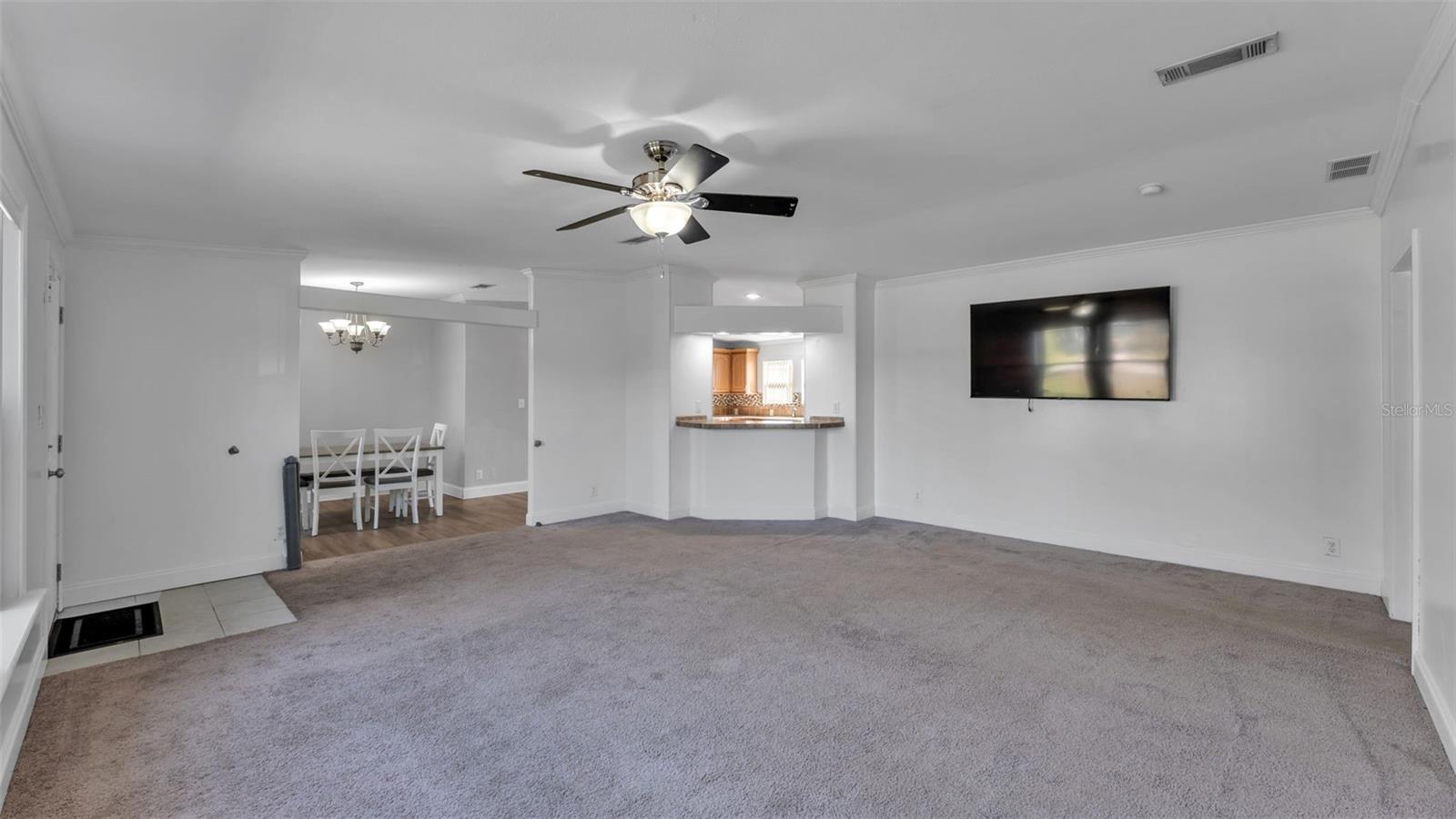 Image 17 of 40 For 7549 Sinkhole Road