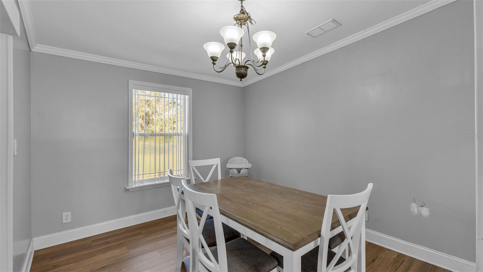 Image 21 of 40 For 7549 Sinkhole Road