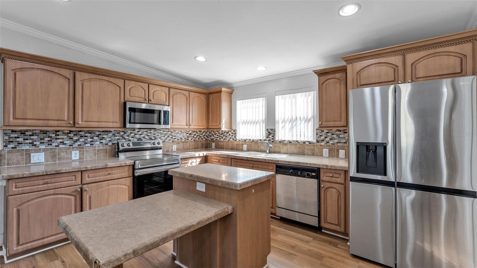 Image 23 of 40 For 7549 Sinkhole Road