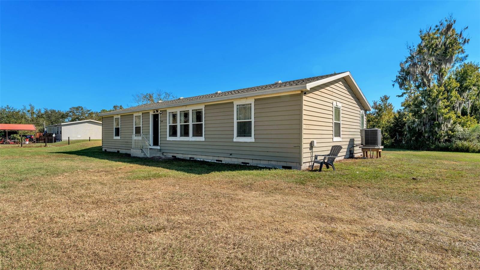 Image 4 of 40 For 7549 Sinkhole Road