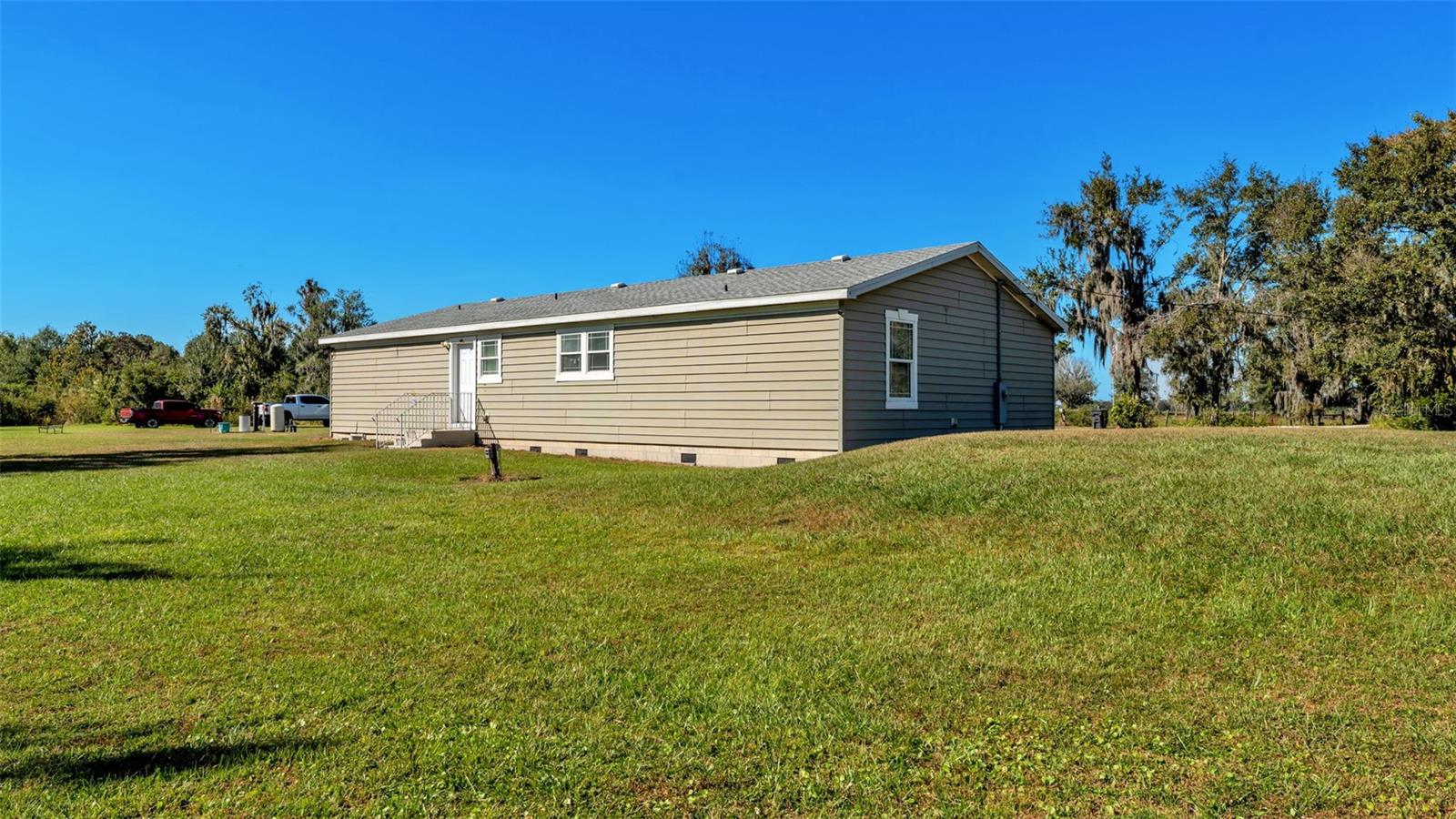 Image 6 of 40 For 7549 Sinkhole Road