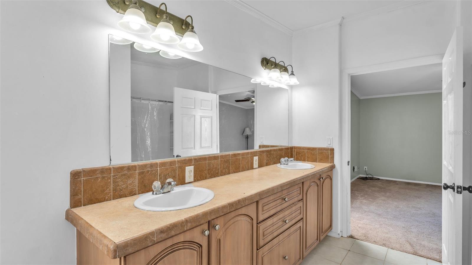 Image 9 of 40 For 7549 Sinkhole Road