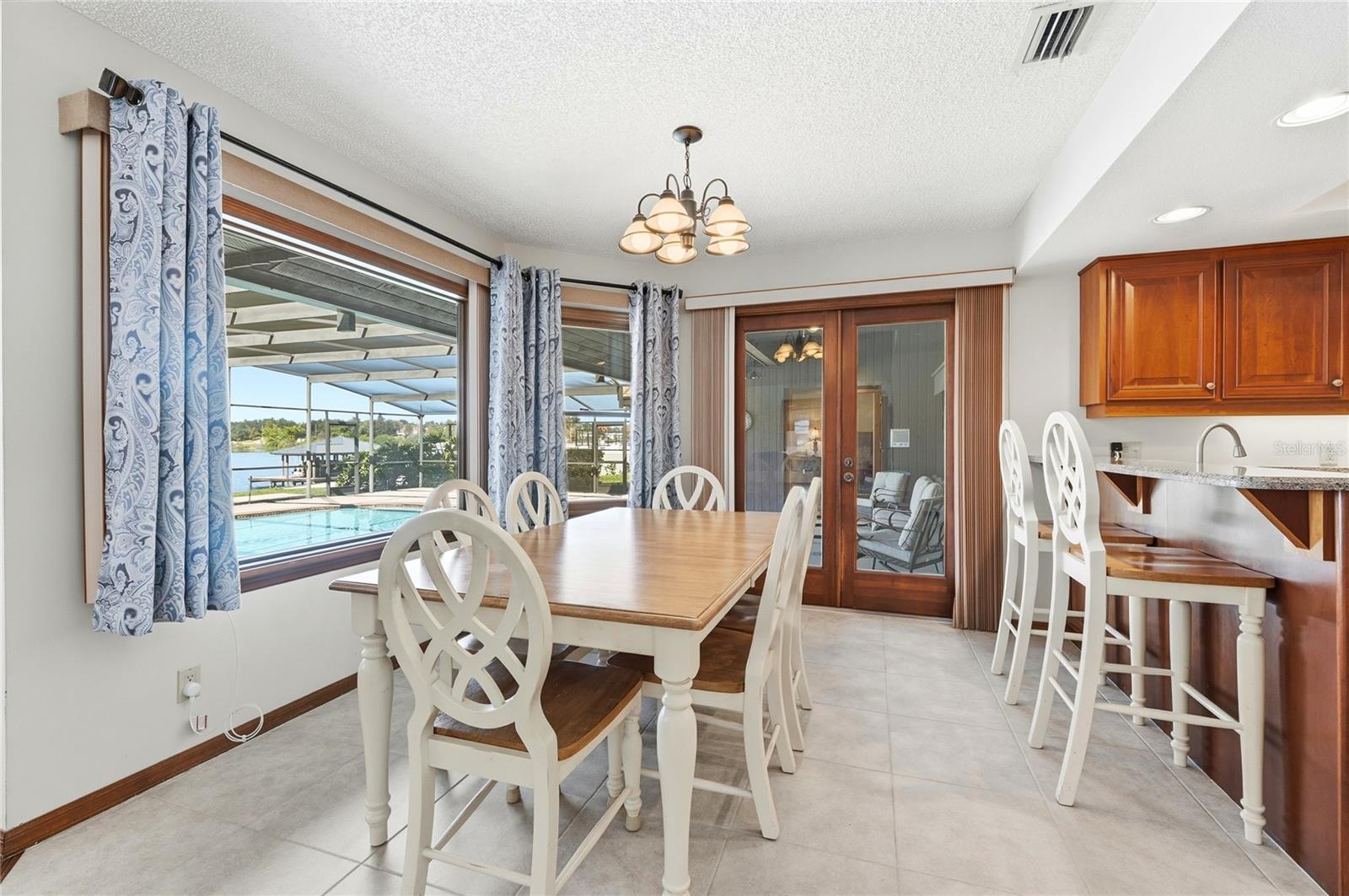 Image 22 of 64 For 157 Lake Roy Drive