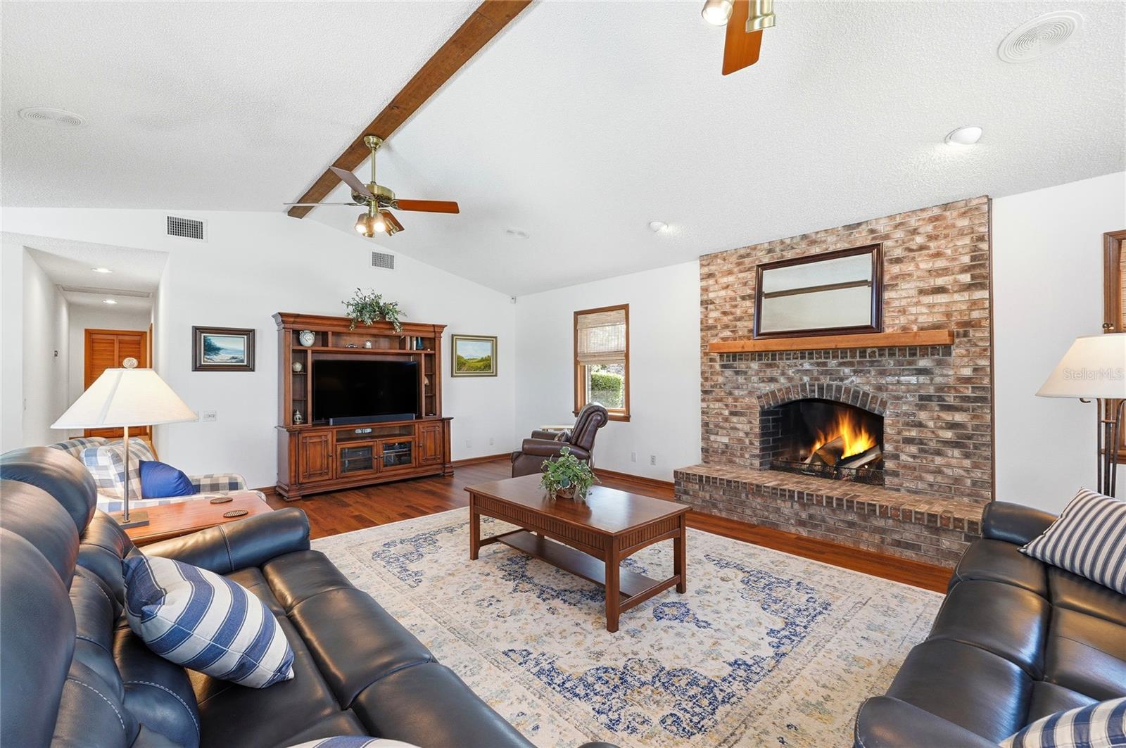 Image 24 of 64 For 157 Lake Roy Drive