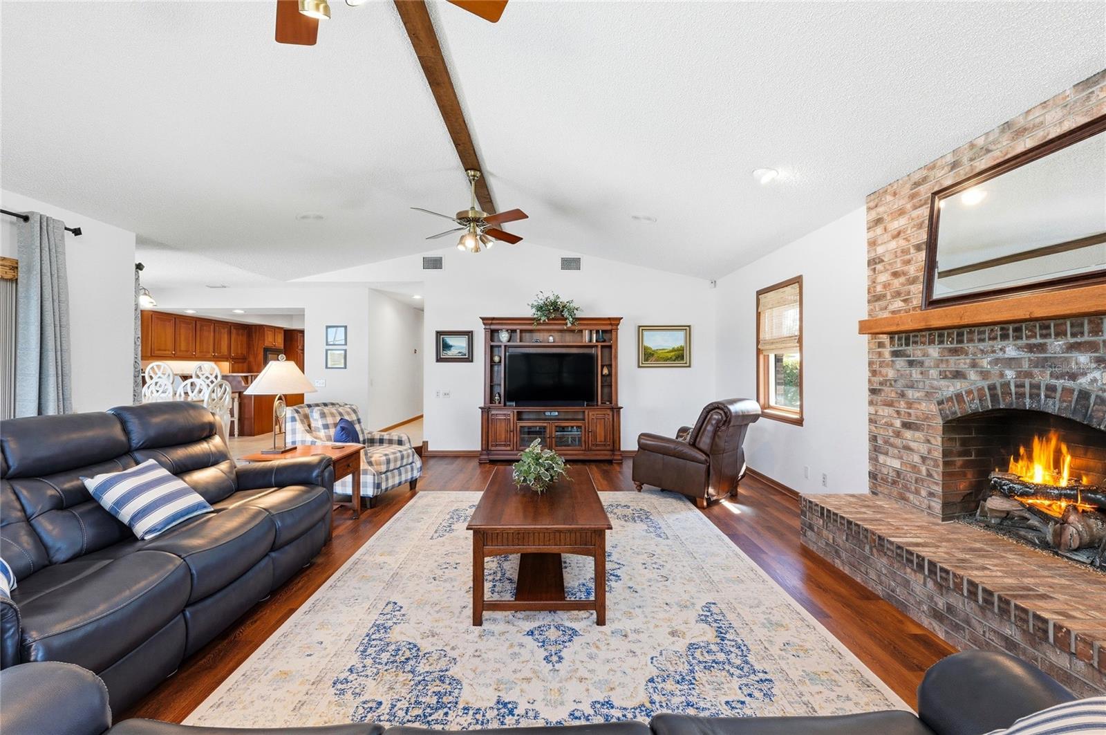 Image 25 of 64 For 157 Lake Roy Drive