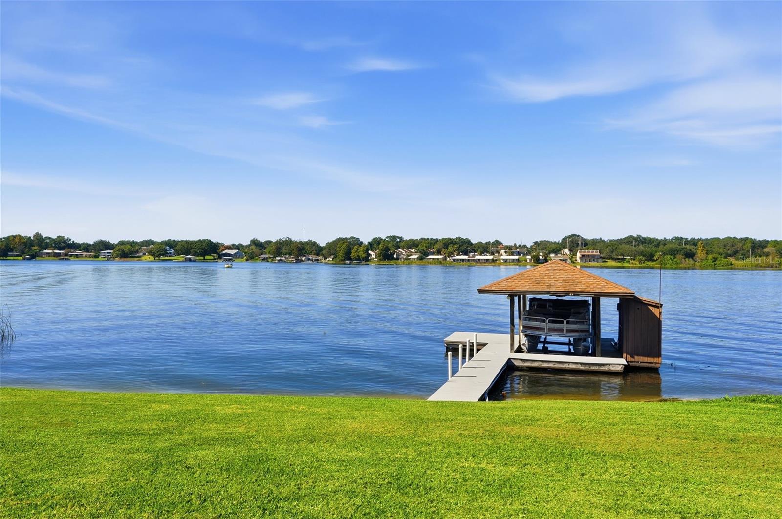 Image 46 of 64 For 157 Lake Roy Drive