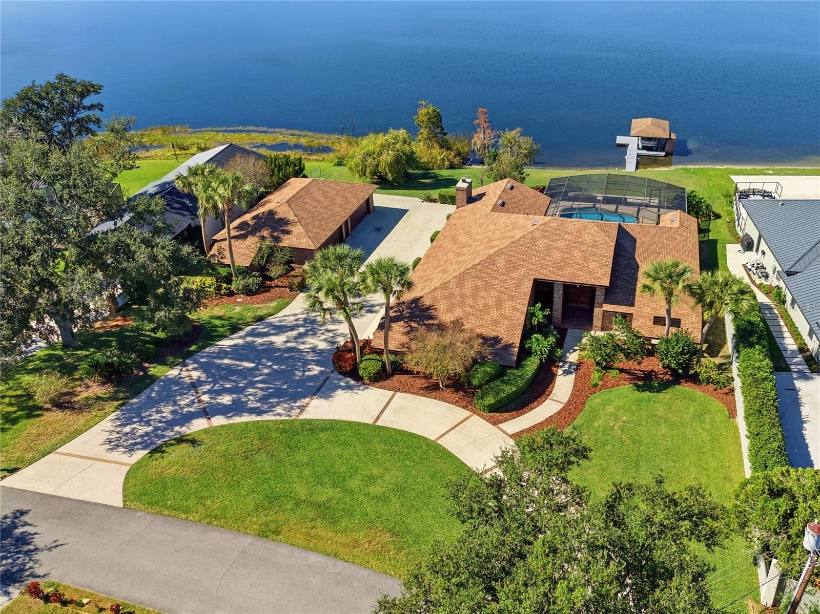 Image 5 of 64 For 157 Lake Roy Drive