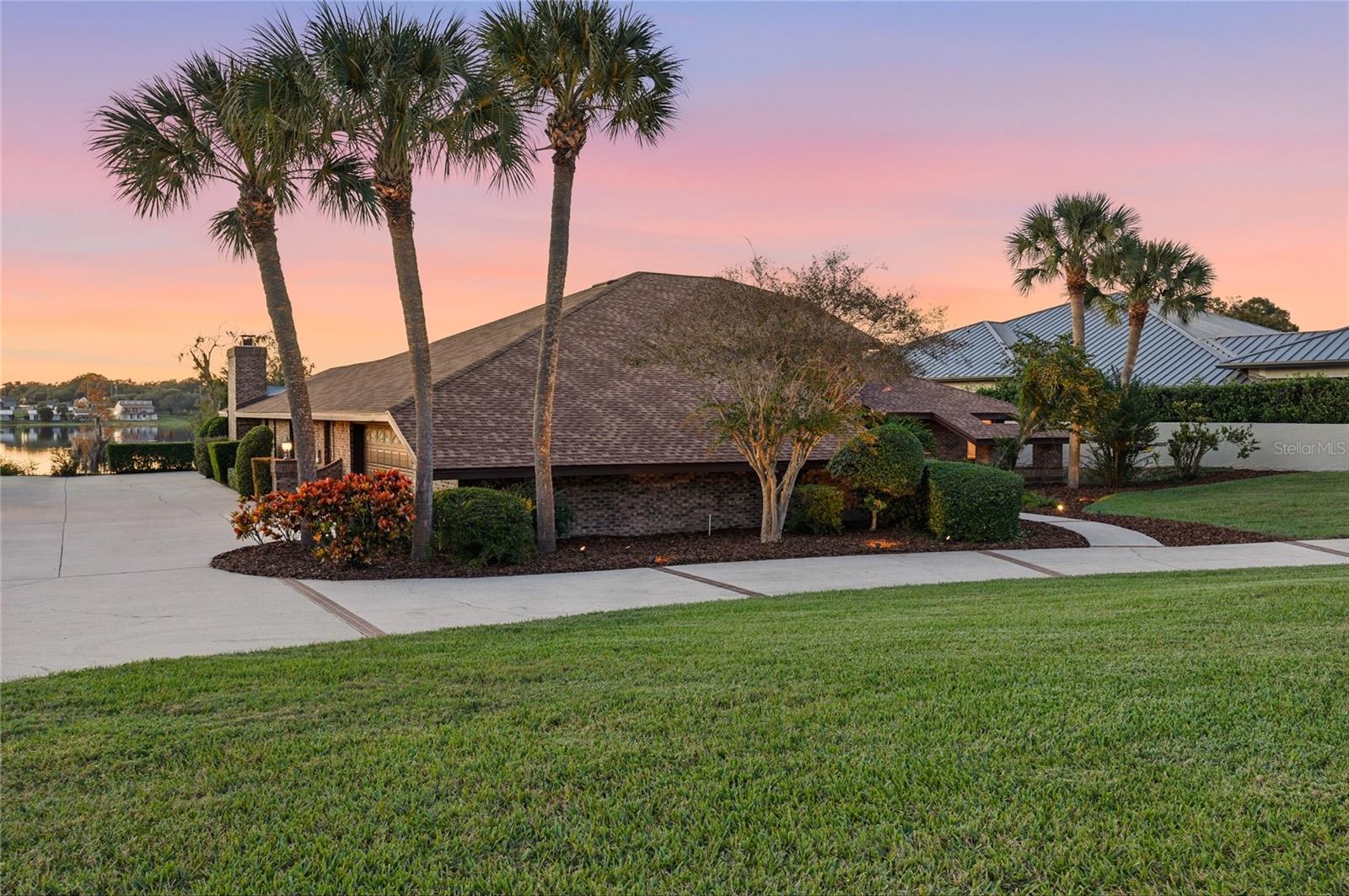 Image 55 of 64 For 157 Lake Roy Drive