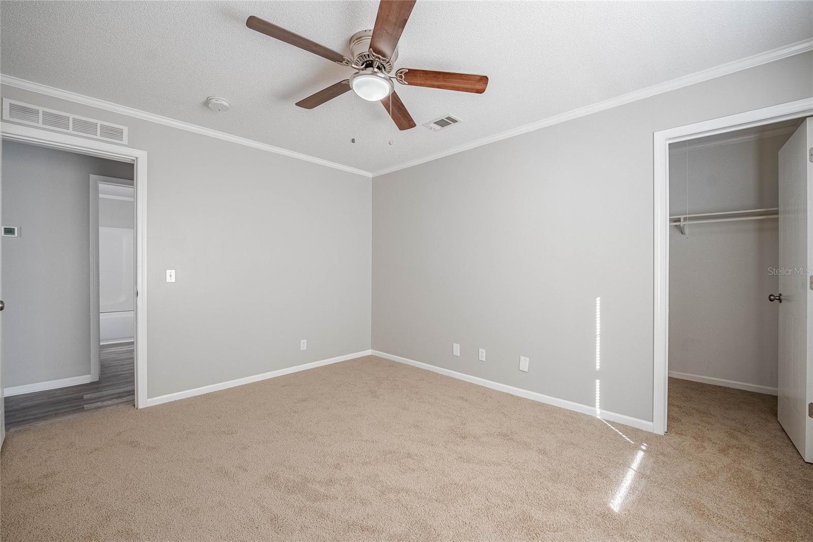 Image 10 of 16 For 9 Candlelight Loop