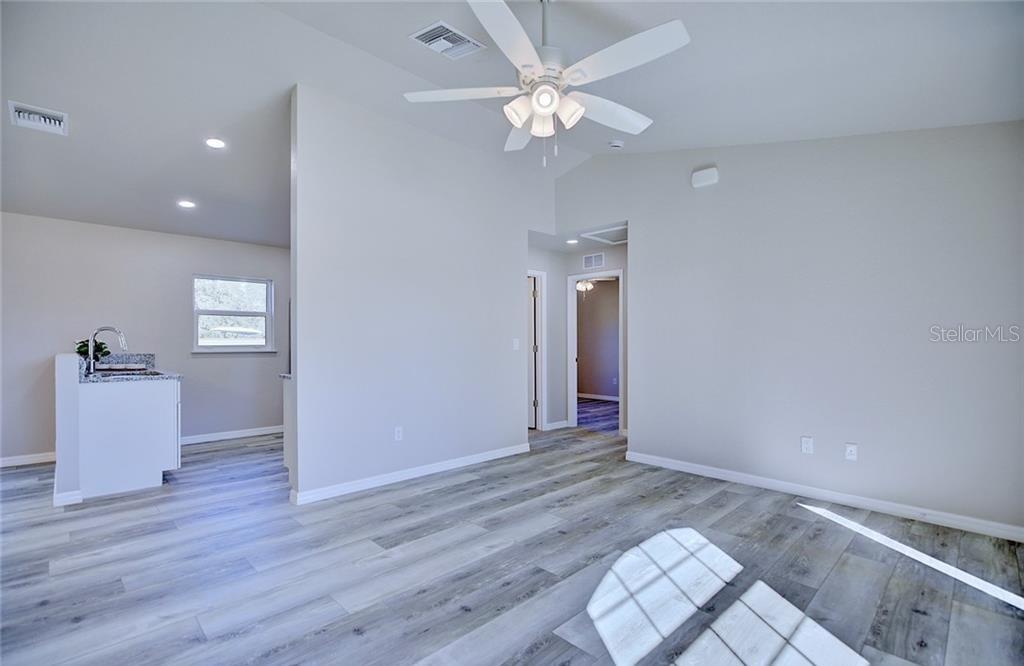 Image 19 of 42 For 2426 Wellston Road