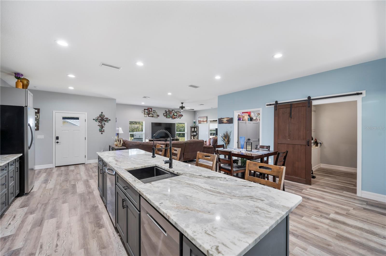 Image 15 of 76 For 2525 Ranchland Acres Road