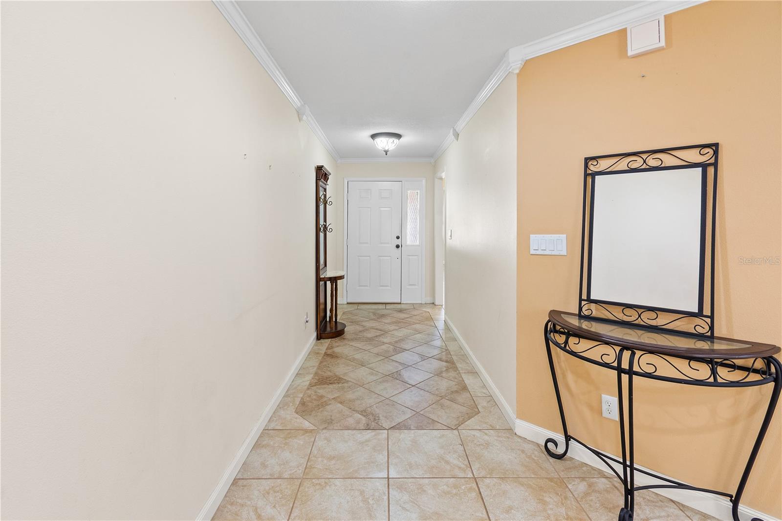 Image 10 of 51 For 731 Canberra Road