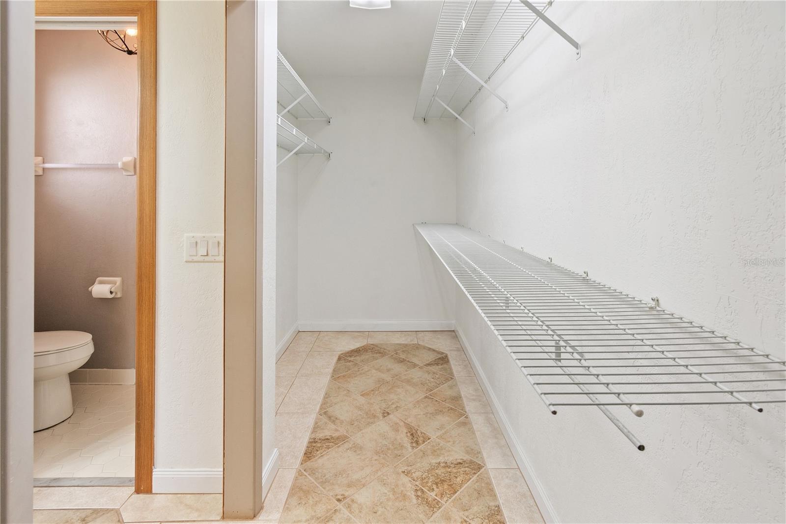 Image 18 of 51 For 731 Canberra Road