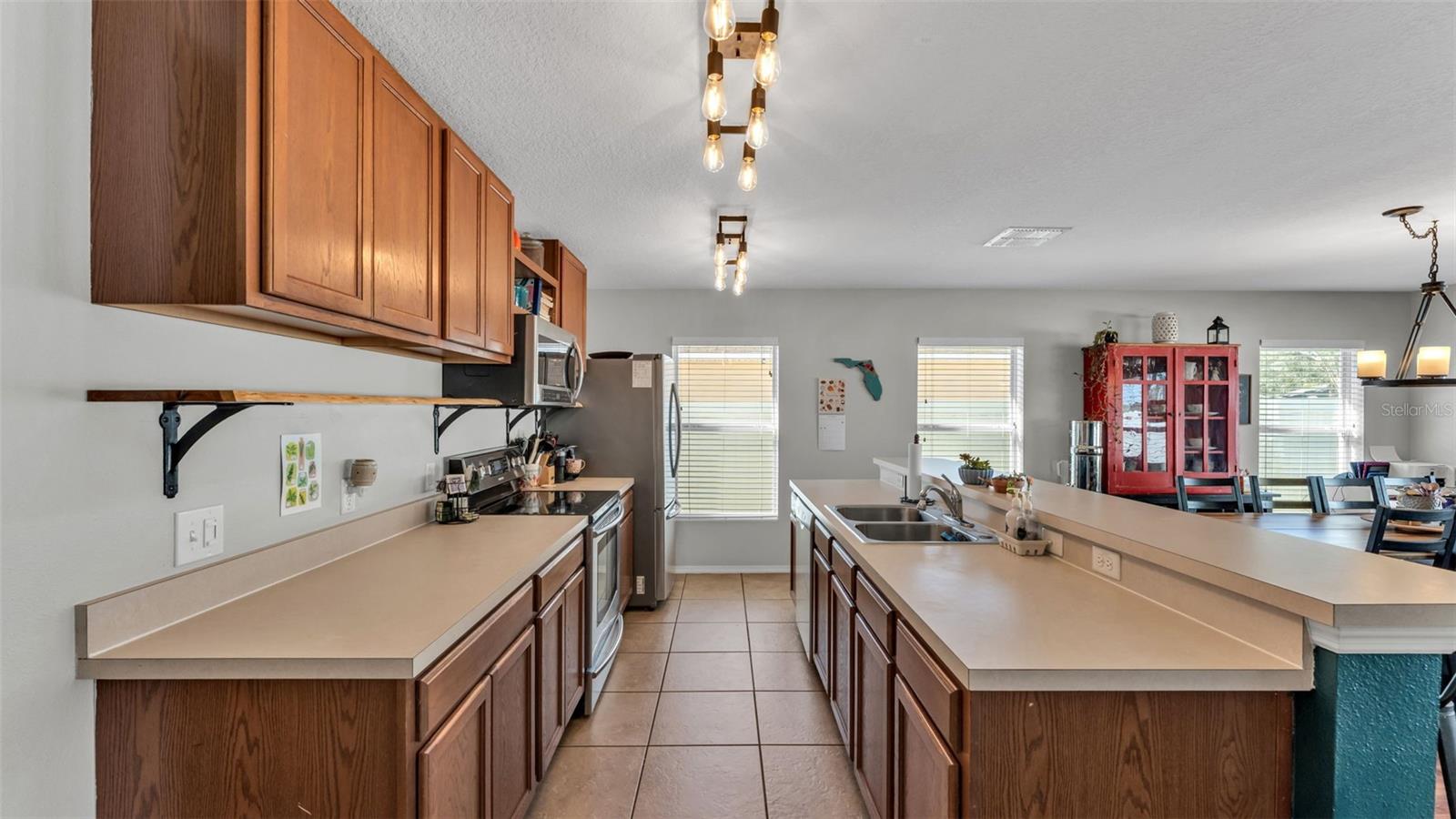 Image 9 of 39 For 3206 Ogden Drive