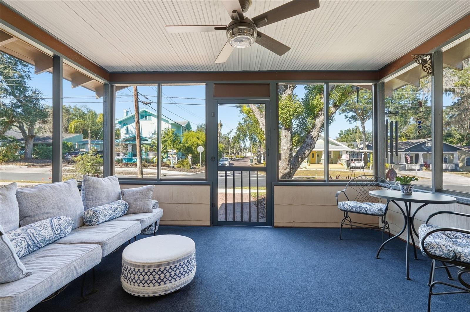 Image 7 of 46 For 825 Vistabula Street