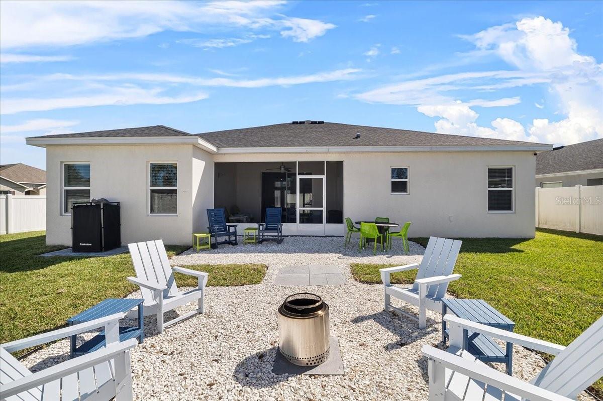 Image 3 of 21 For 185 St Thomas Drive