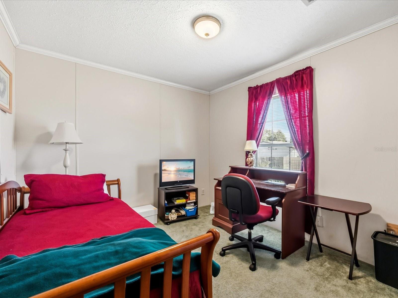 Image 14 of 24 For 444 Skyline Drive W