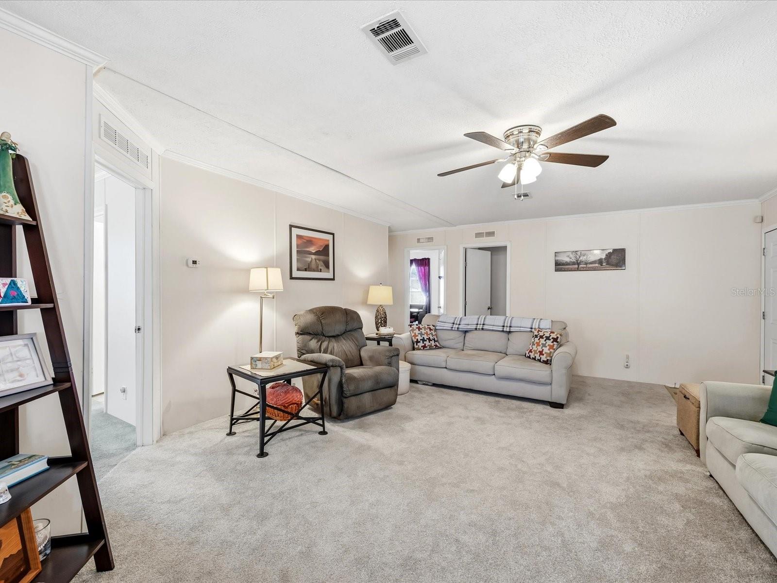 Image 19 of 24 For 444 Skyline Drive W