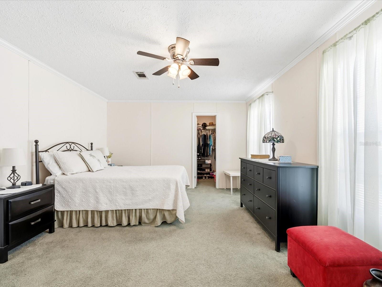 Image 8 of 24 For 444 Skyline Drive W