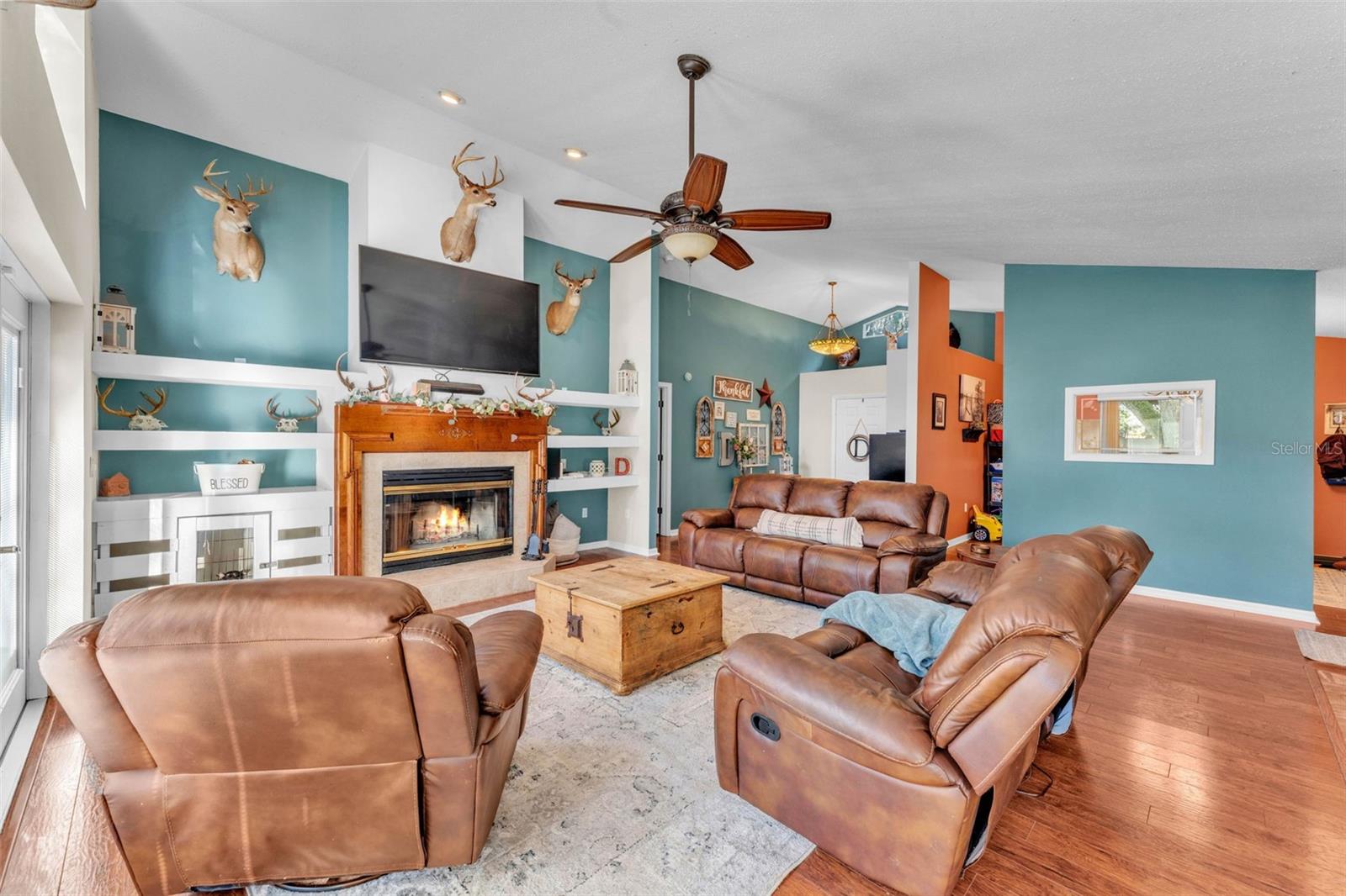 Image 13 of 39 For 5108 Waterwood Drive