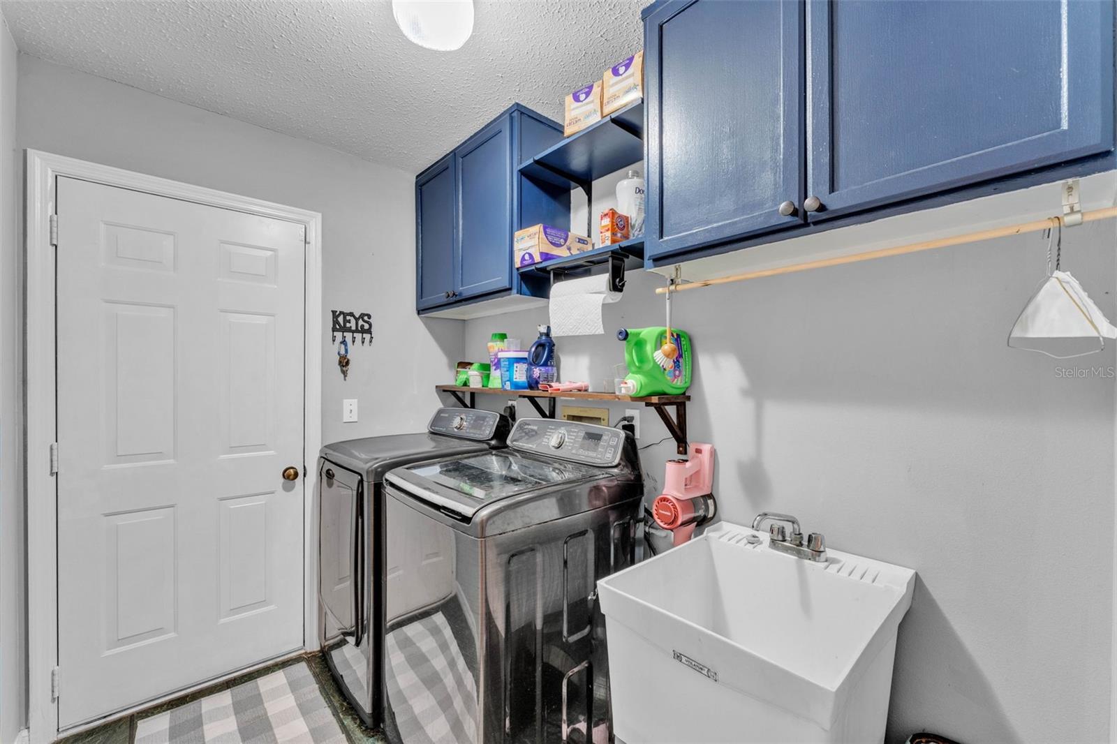 Image 26 of 39 For 5108 Waterwood Drive