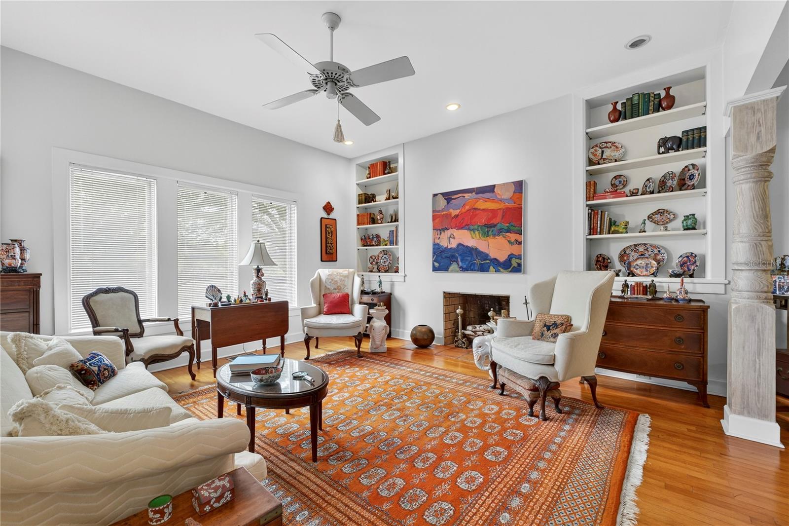 Listing photo id 8 for 3 Brogden Court Se