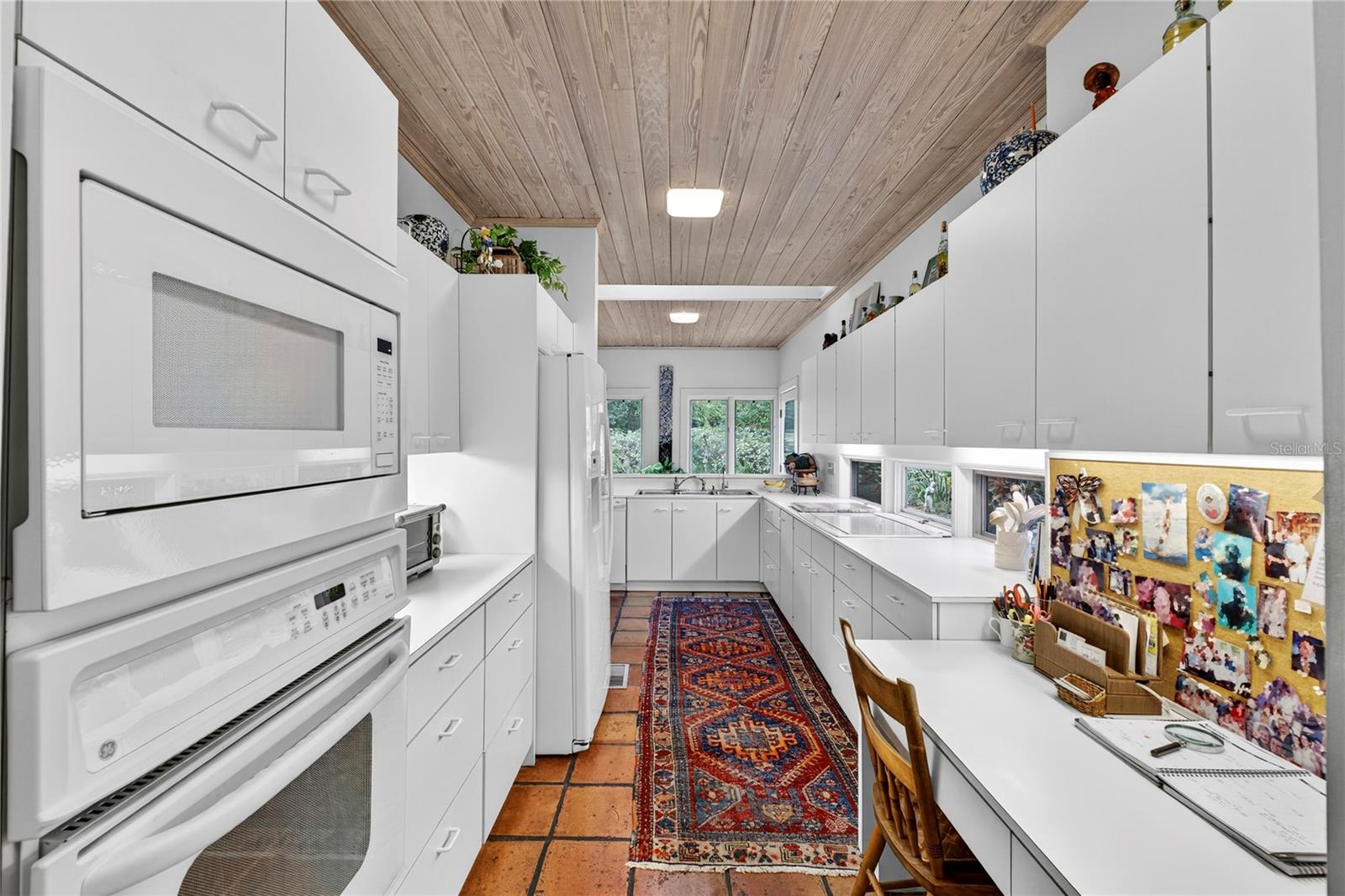 Listing photo id 25 for 3 Brogden Court Se