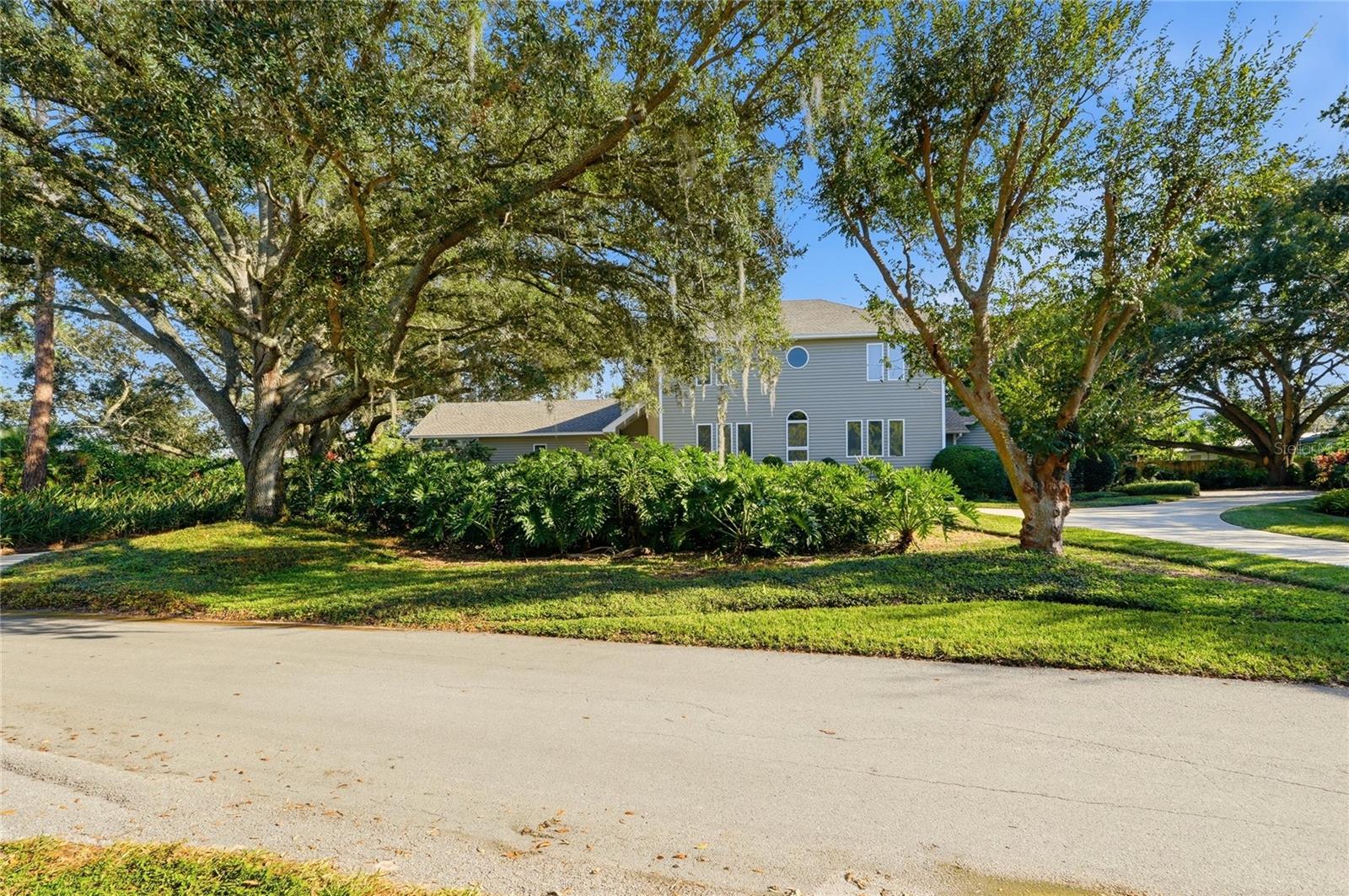 Listing photo id 1 for 3 Brogden Court Se