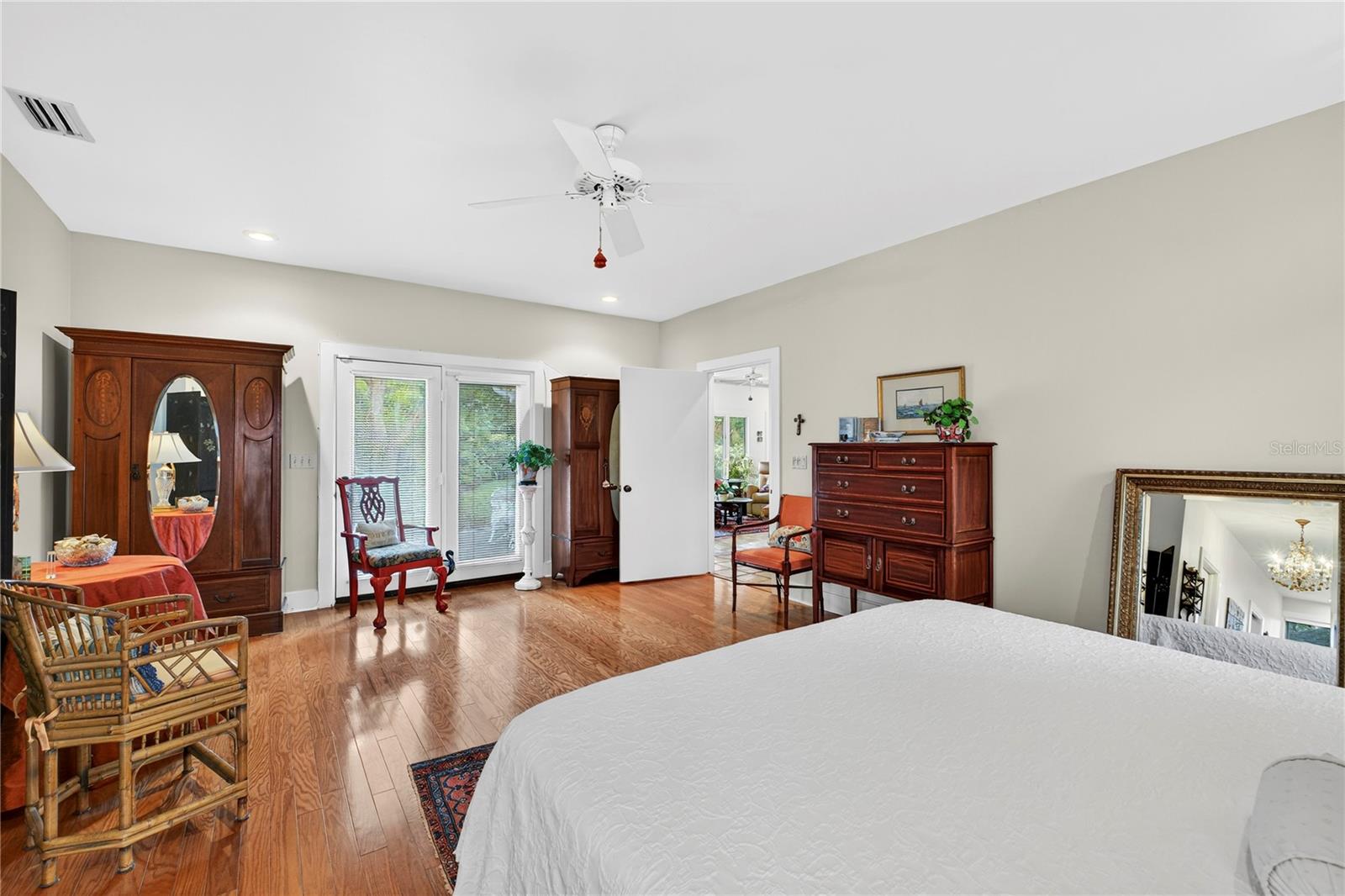 Listing photo id 33 for 3 Brogden Court Se