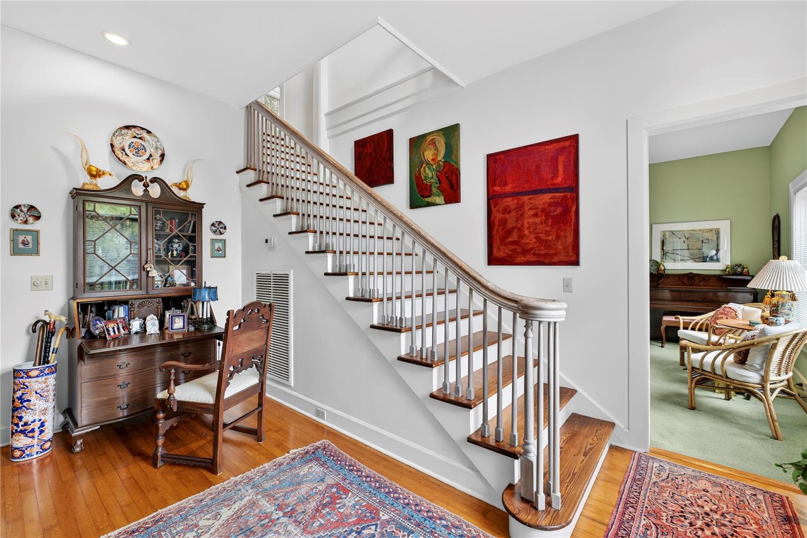 Listing photo id 39 for 3 Brogden Court Se