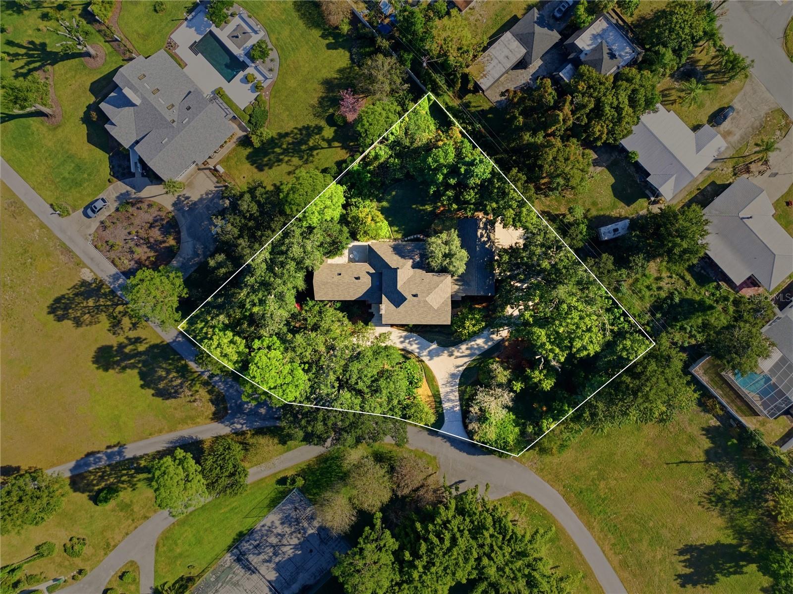 Listing photo id 3 for 3 Brogden Court Se