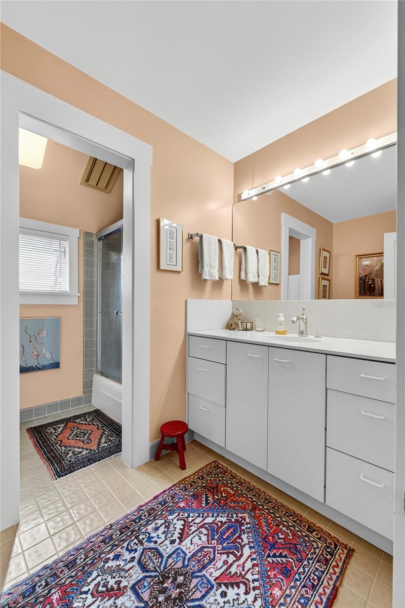 Listing photo id 52 for 3 Brogden Court Se